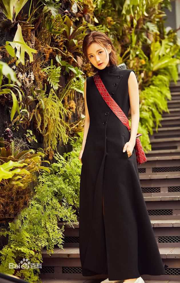 李一桐最新（1）图集