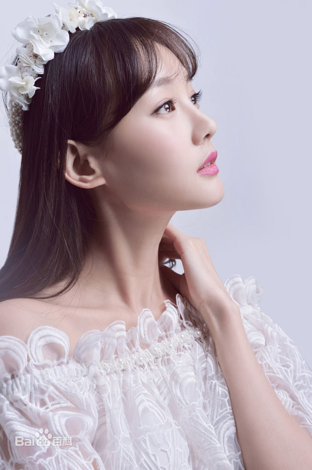 李一桐最新（1）图集