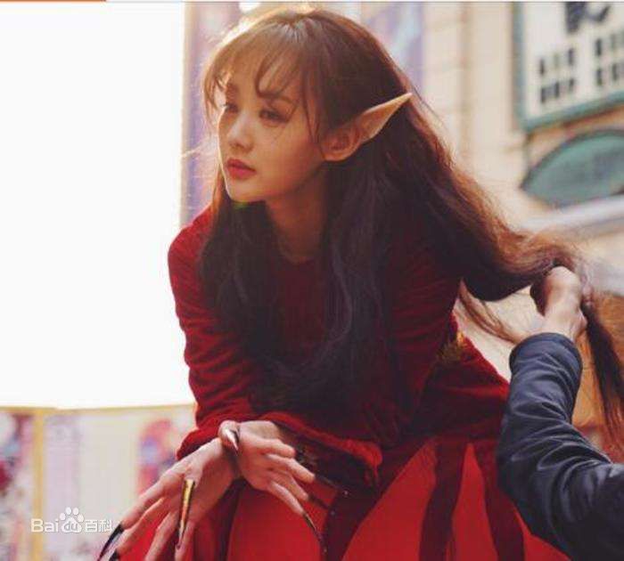 最优质李一桐在《半妖倾城》聂倾城中的相册