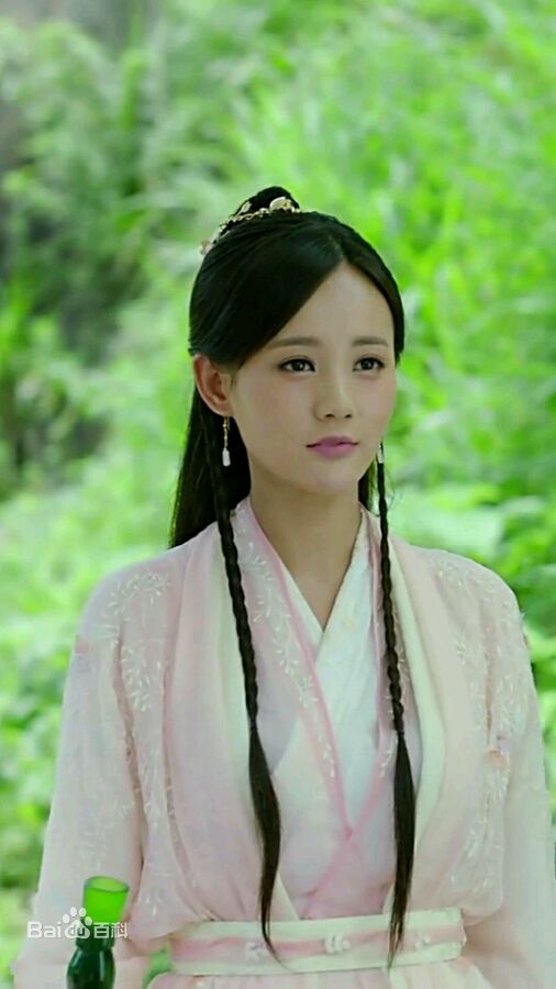 高清李一桐在《射雕英雄传》黄蓉中的图集