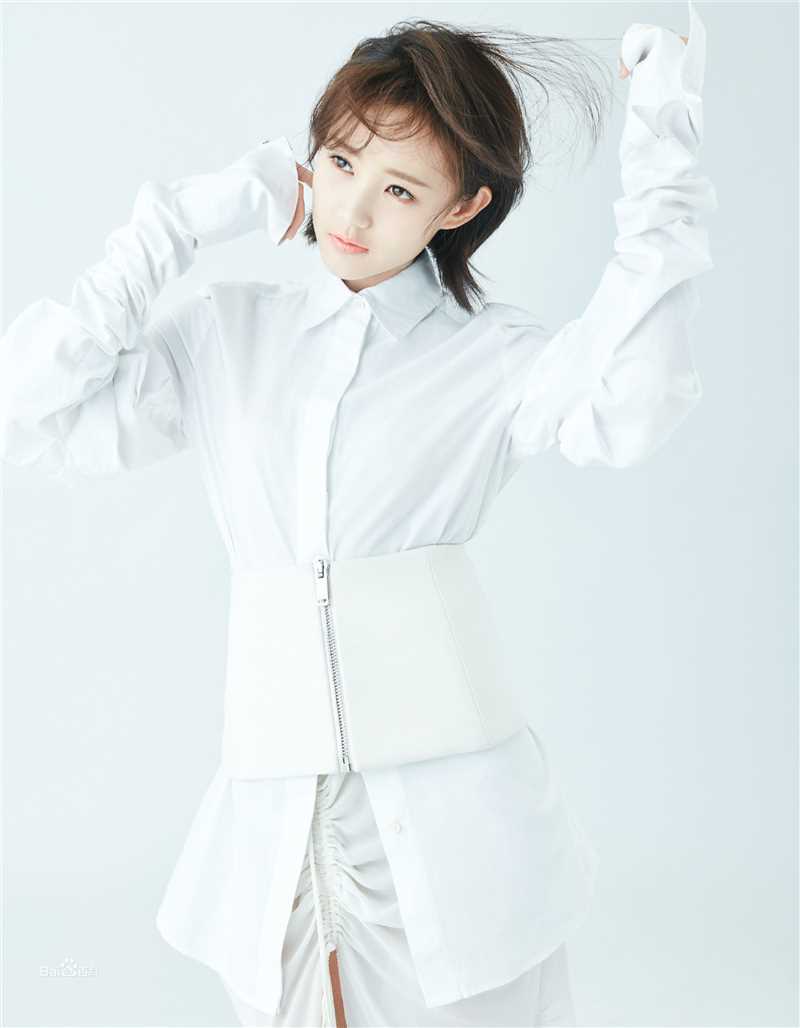 李一桐最全2017年杂志相册