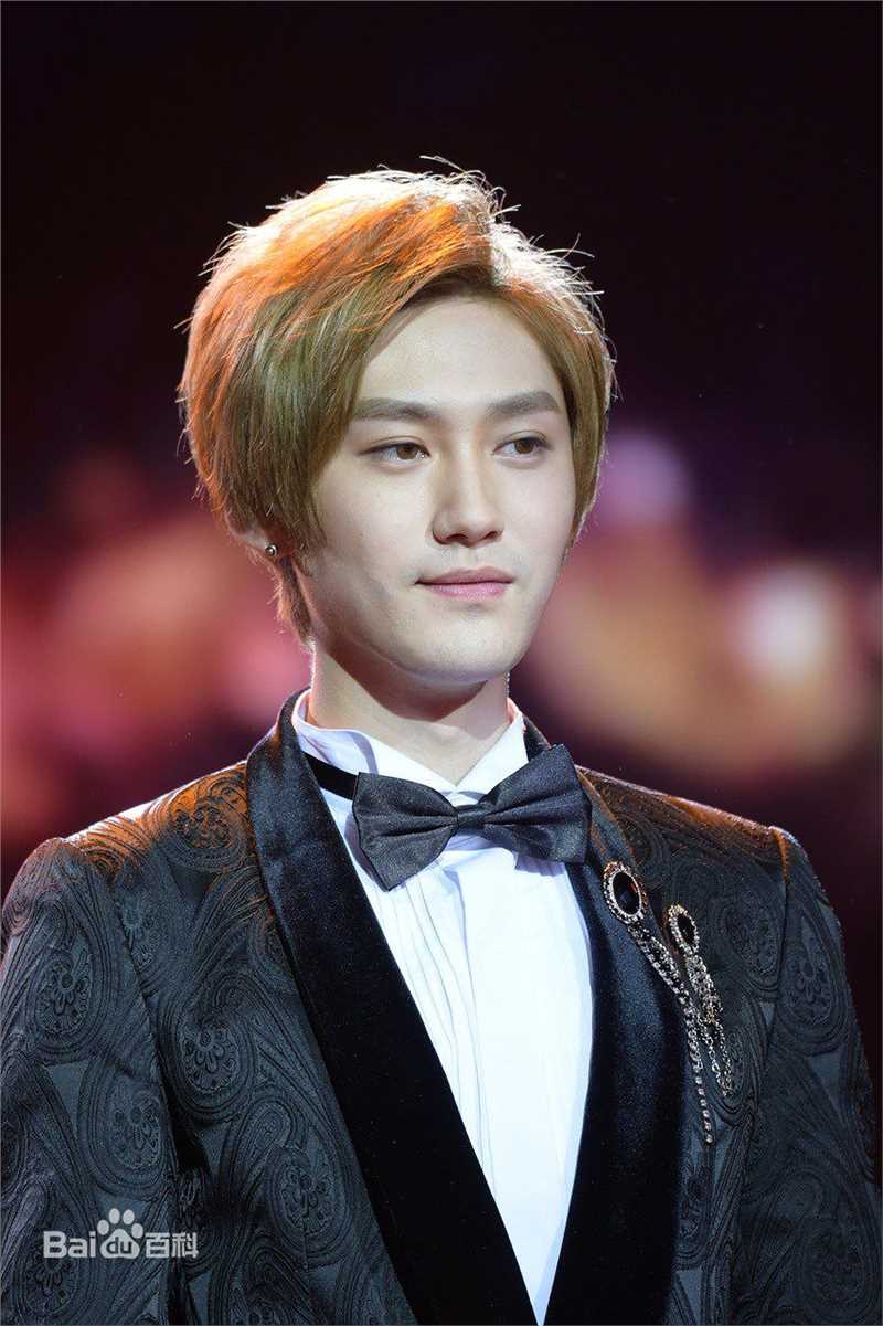 汪铎照片素颜照相册