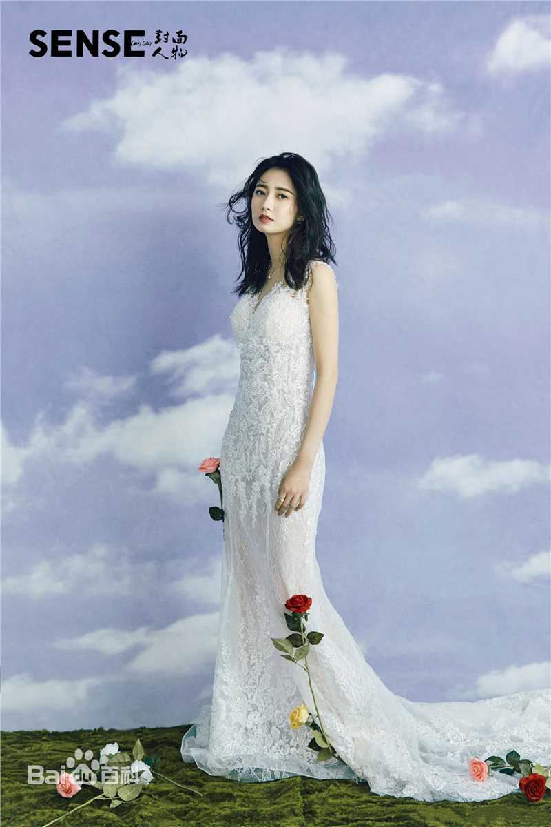 陈钰琪(Yukee)最新SENSE封面人物壁纸