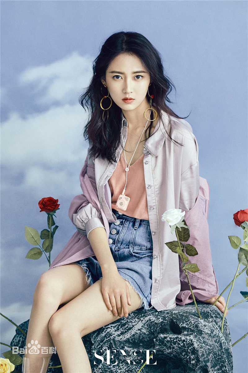 陈钰琪(Yukee)最新SENSE封面人物壁纸