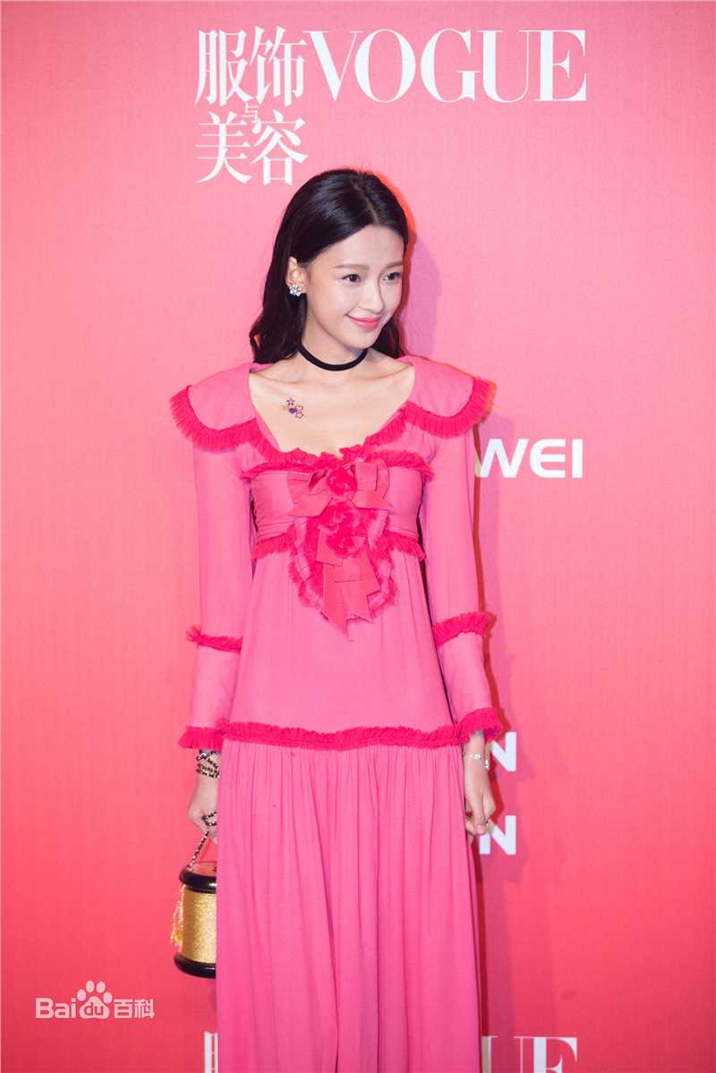 孙怡(Sun)出席VOGUE活动图片图集