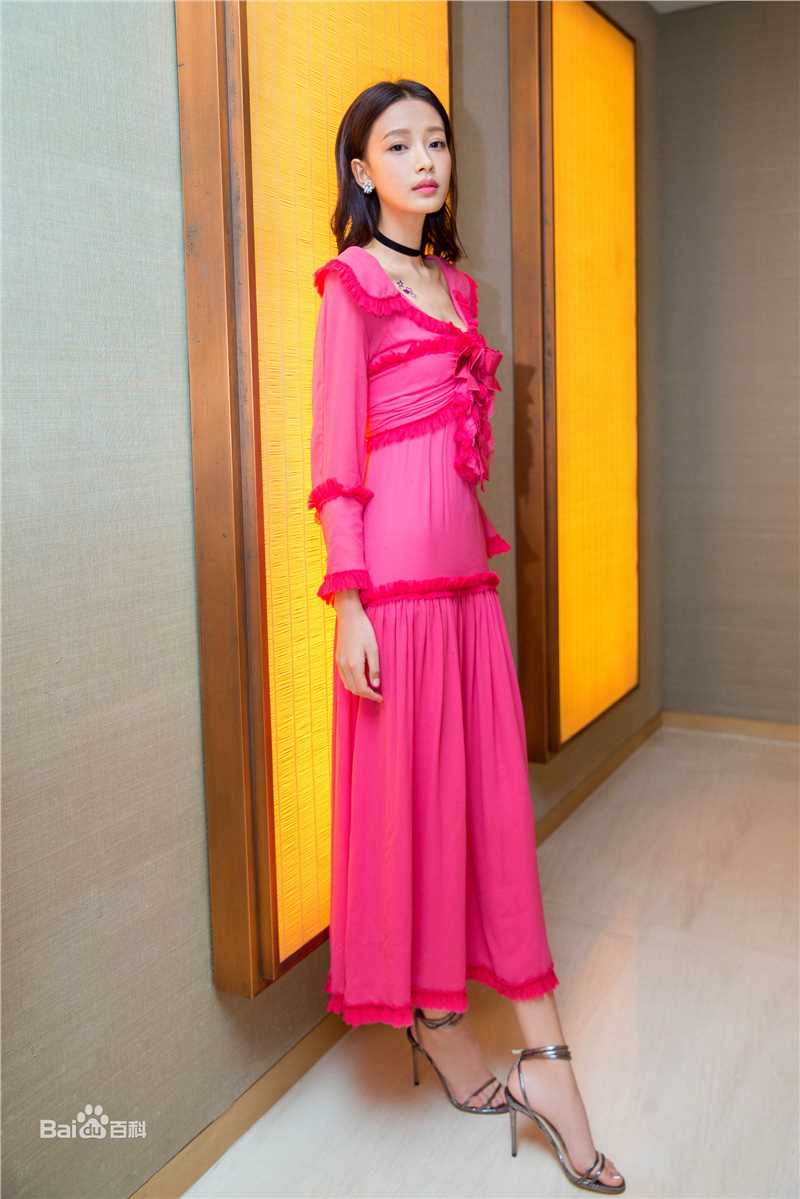 孙怡(Sun)出席VOGUE活动图片图集