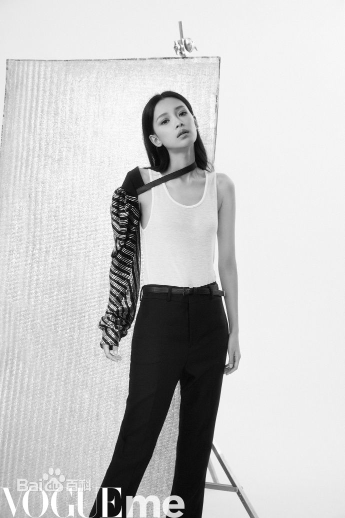 孙怡(Sun)VogueMe壁纸壁纸