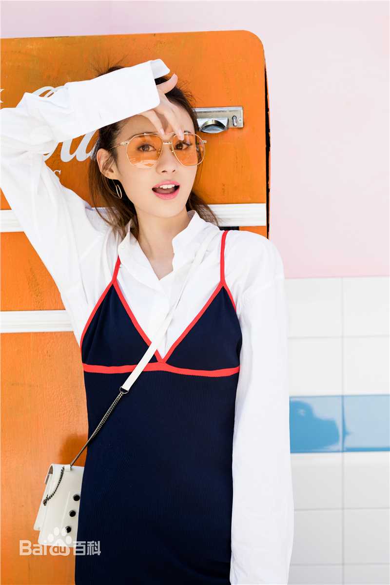 郑合惠子前后照片