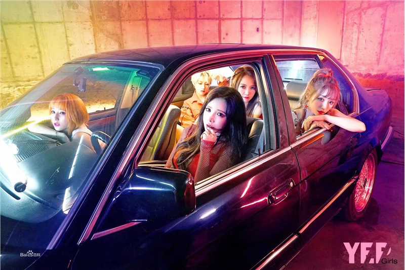 戴燕妮(Flora)歌手前后照片