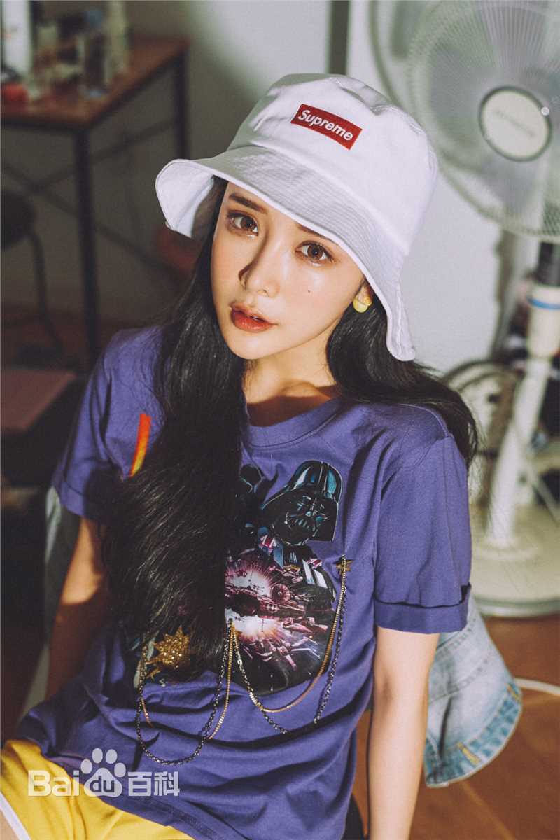 戴燕妮(Flora)精选图册