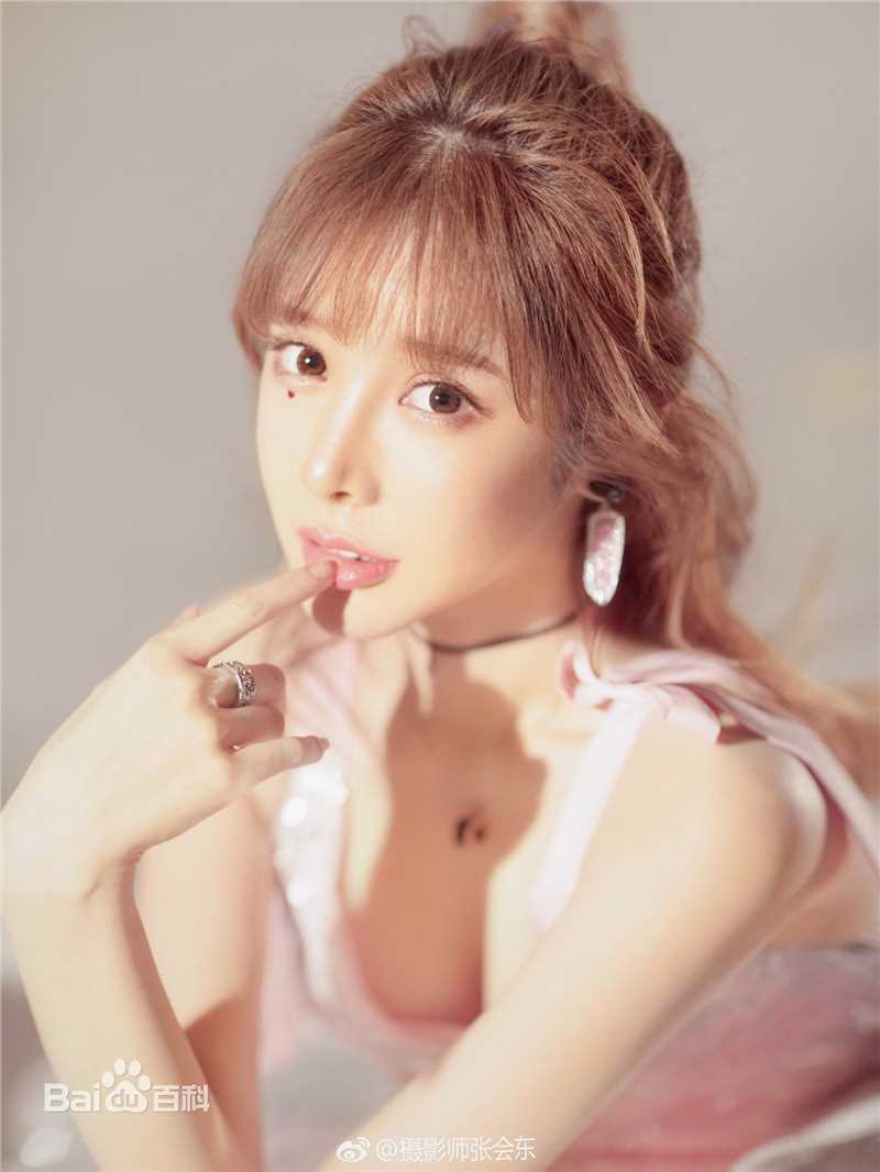 戴燕妮(Flora)精选图册