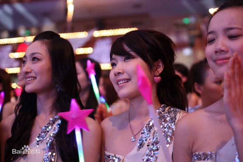 最全戴燕妮(Flora)精彩图册