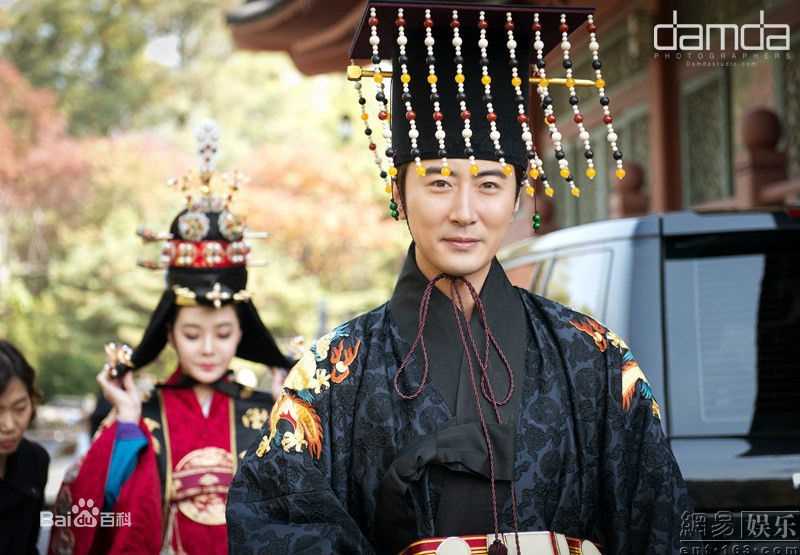 高梓淇(jiame)与妻子蔡琳图册