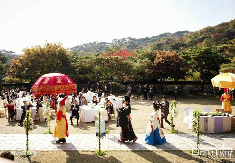 高梓淇(jiame)与妻子蔡琳图册