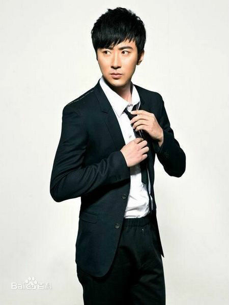 最新高梓淇(jiame)壁纸