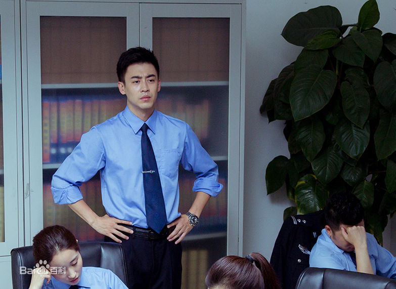 刘凯《警察锅哥》最优质剧照