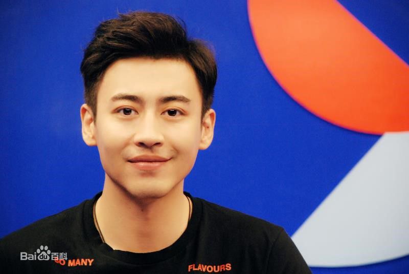 刘凯活动照素颜照相册