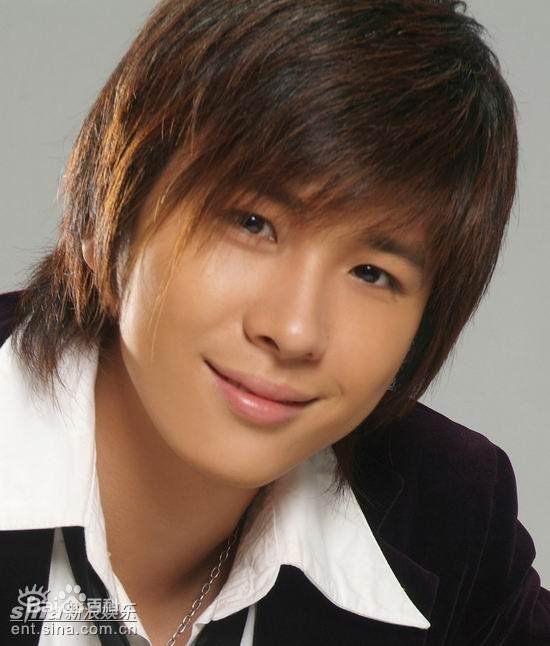 李智楠(Kelvin Lee)在《十八岁的天空 》饰演石延枫中的