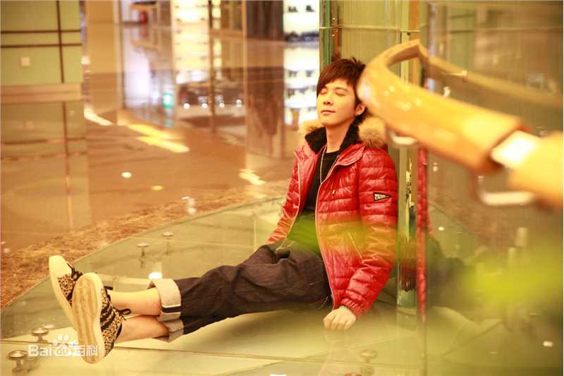 李智楠(Kelvin Lee)前后照片