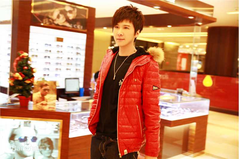 李智楠(Kelvin Lee)前后照片