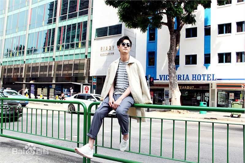 杨玏(Yang Le)街拍生活照相册