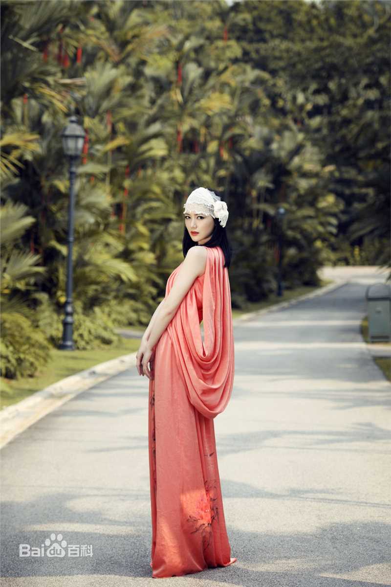 最优质唐于鸿(Queena)精彩图册