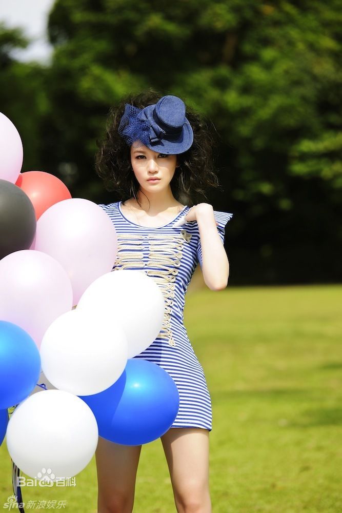 最优质唐于鸿(Queena)精彩图册