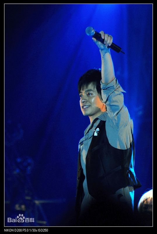 李健(Li Jian)演唱会-音乐节-弹唱会前后照片