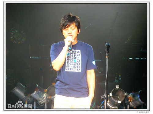 李健(Li Jian)演唱会-音乐节-弹唱会前后照片