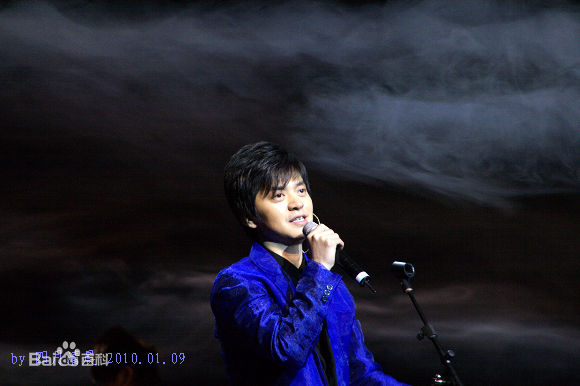 李健(Li Jian)演唱会-音乐节-弹唱会前后照片