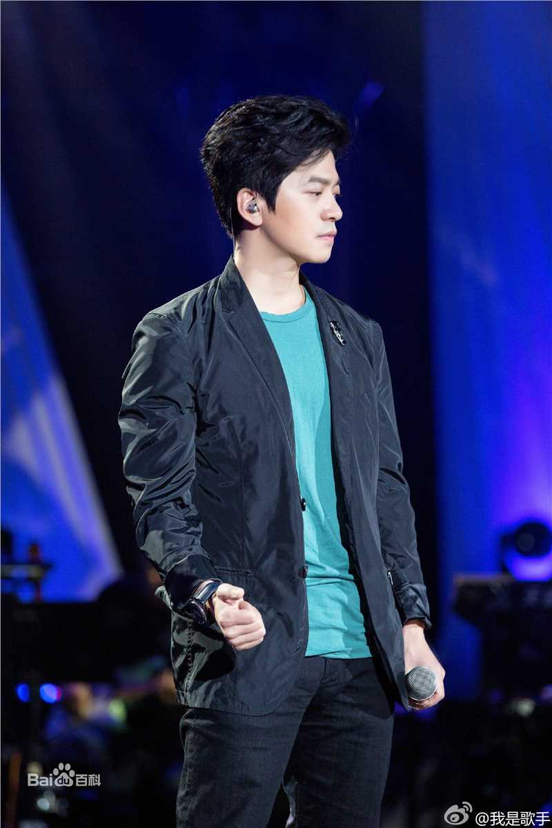 高清李健(Li Jian)在《我是歌手》—中的图集