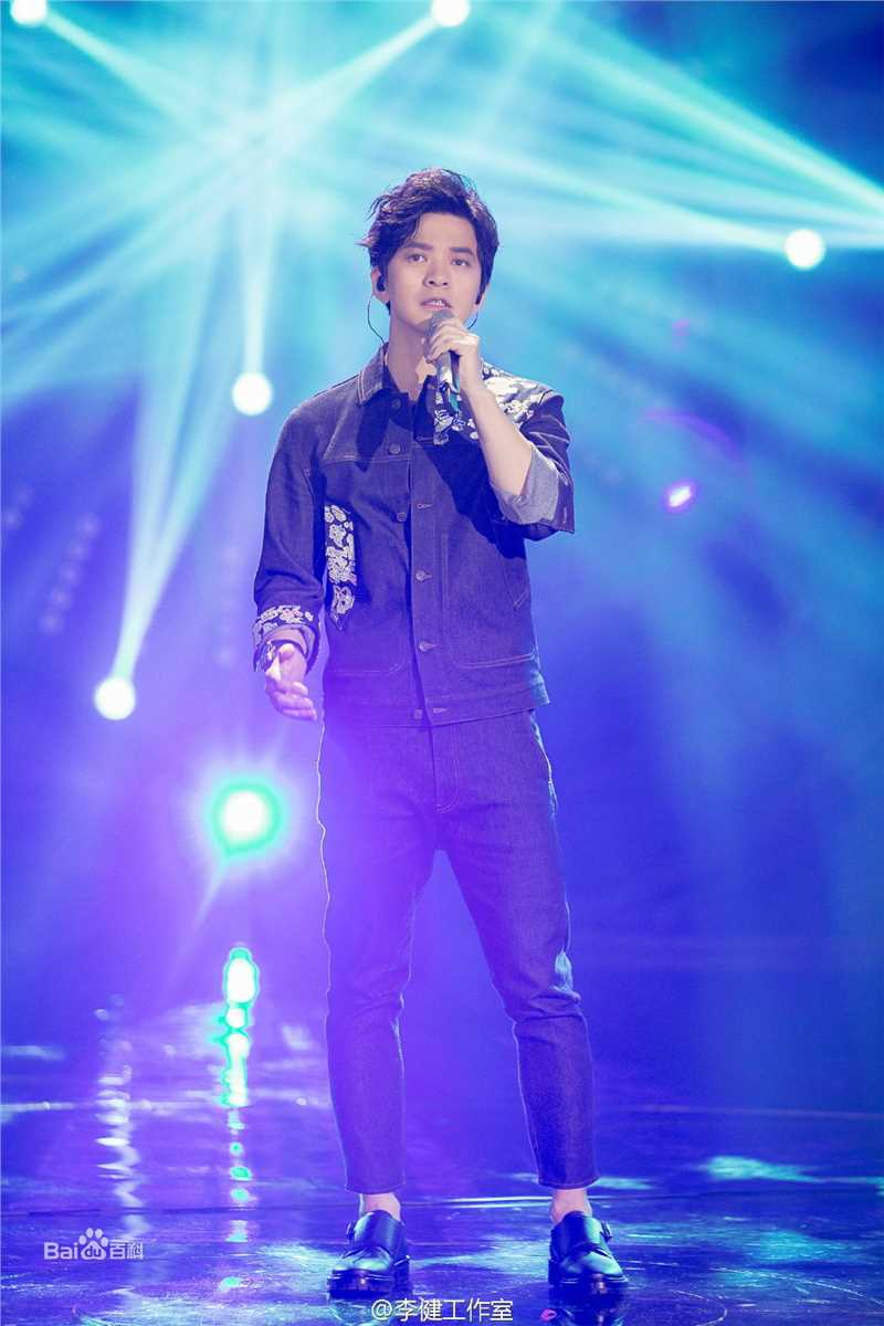 高清李健(Li Jian)在《我是歌手》—中的图集