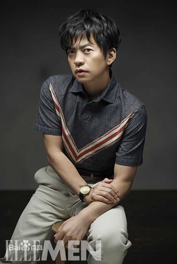 最全李健(Li Jian)在《ELLEMEN》中的相册
