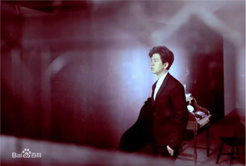 精选李健(Li Jian)在《美若黎明》中的图册