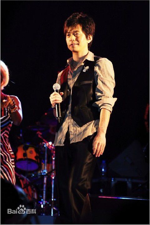 李健(Li Jian)2009年上海爵士音乐节生活照