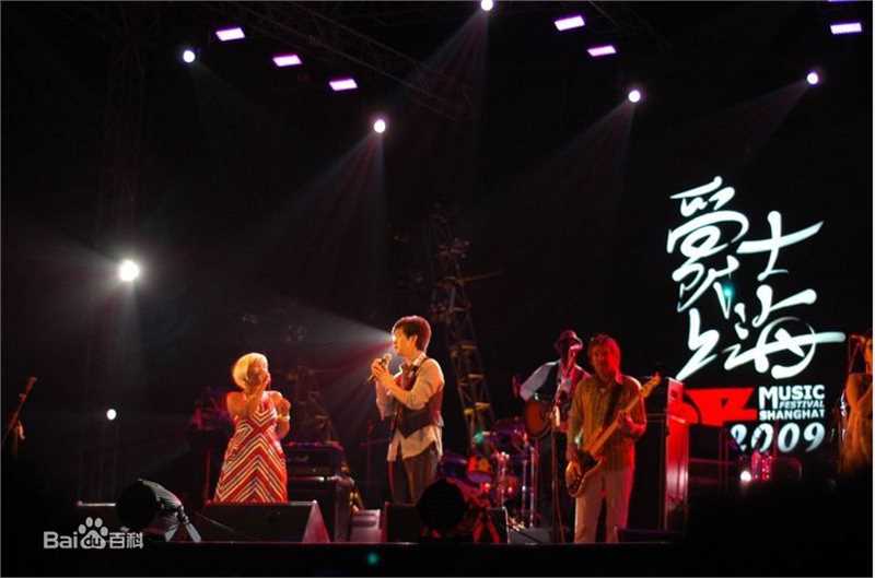 李健(Li Jian)2009年上海爵士音乐节生活照