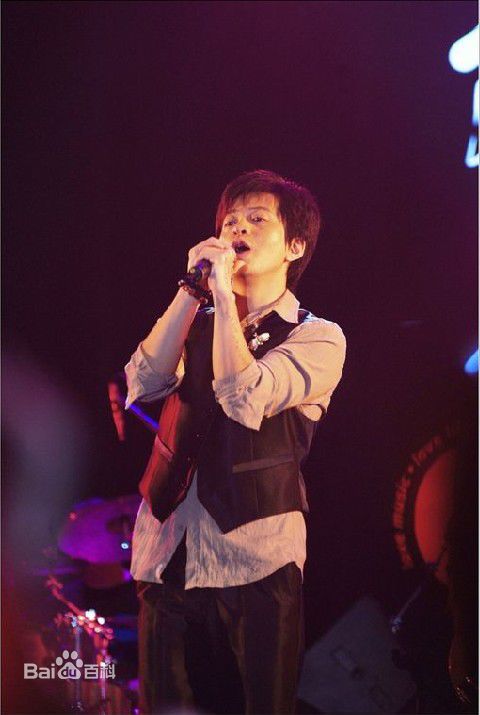 李健(Li Jian)2009年上海爵士音乐节生活照