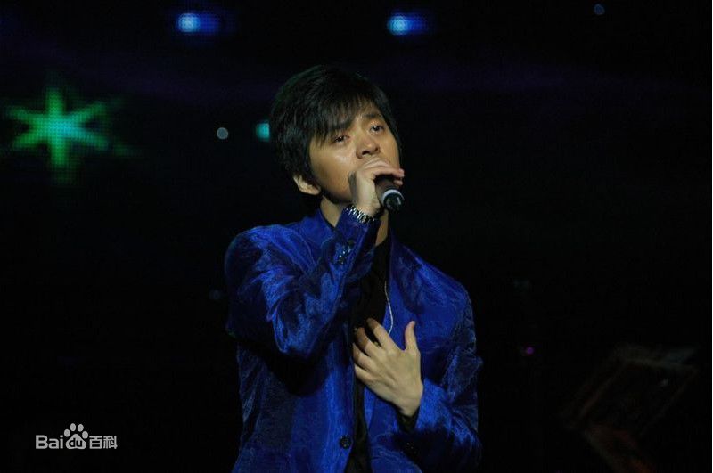 李健(Li Jian)2010杭州演唱会素颜照相册