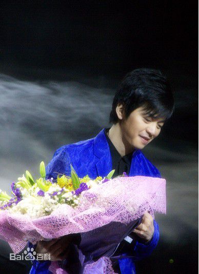 李健(Li Jian)2010杭州演唱会素颜照相册