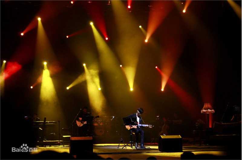 李健(Li Jian)2011年巡演成都杭州天津站图片图集