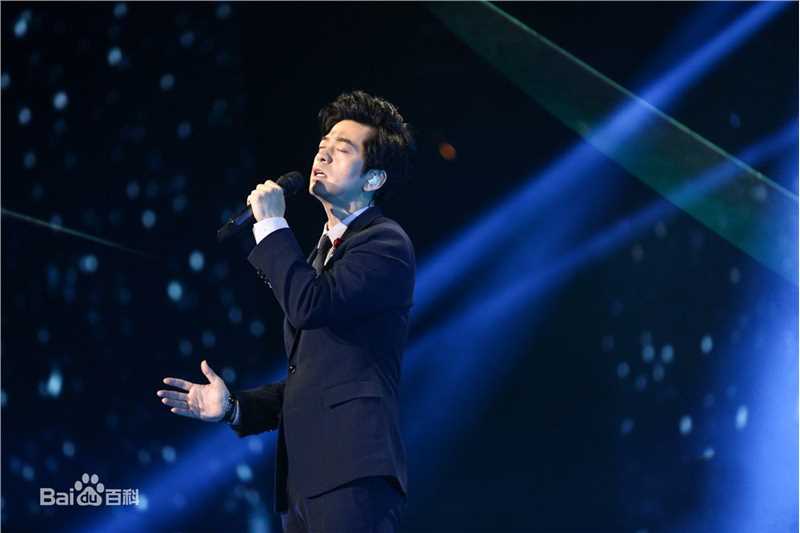 李健(Li Jian)时尚先生年度颁奖典礼素颜照相册