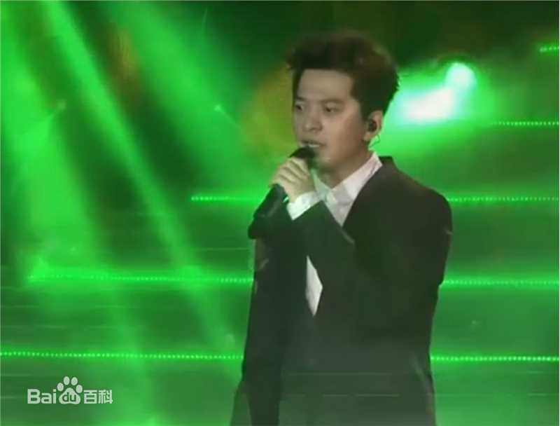 李健(Li Jian)第18届南宁国际民歌艺术节性感图片图集