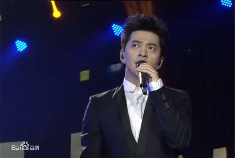 李健(Li Jian)第18届南宁国际民歌艺术节性感图片图集