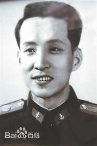 常宝华与家人素颜照相册