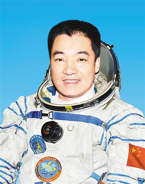 最新张晓光性感图片