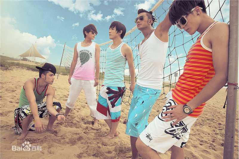 肖顺尧(Aero)mic男团性感图片壁纸