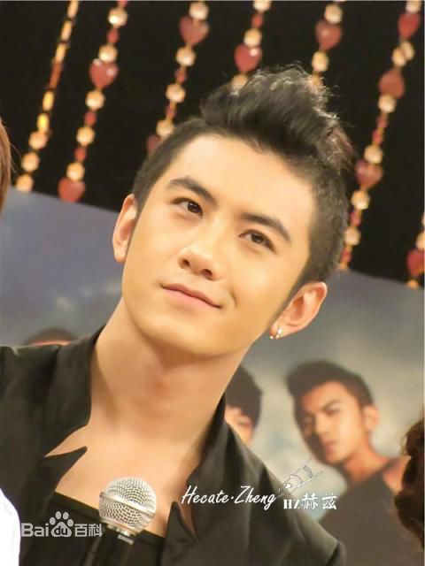 肖顺尧(Aero)公益活动图片图册