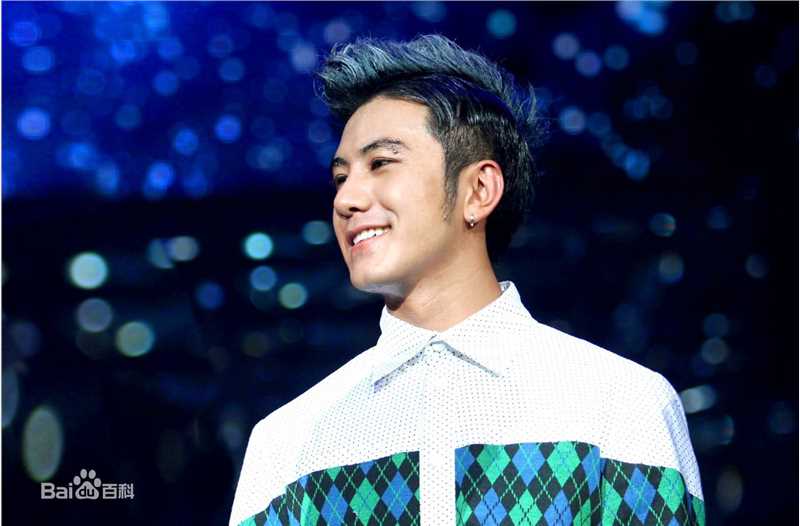 高清肖顺尧(Aero)在演唱会《X Party》中的图册