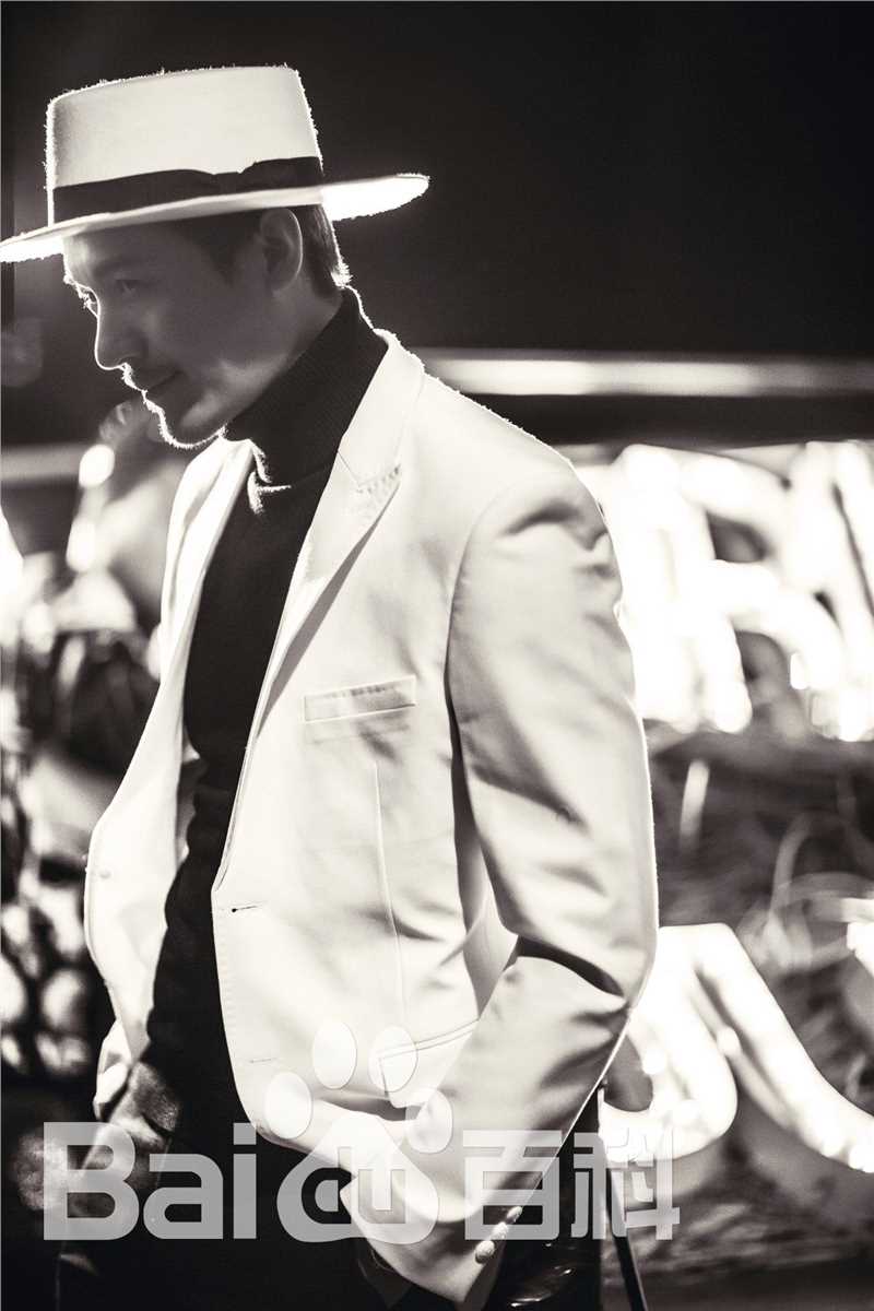 王东生活照壁纸壁纸