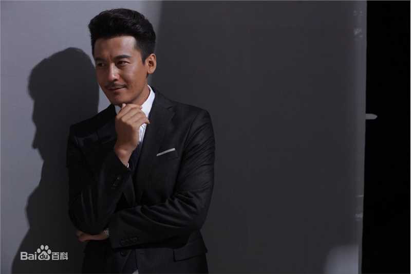 王东生活照壁纸壁纸